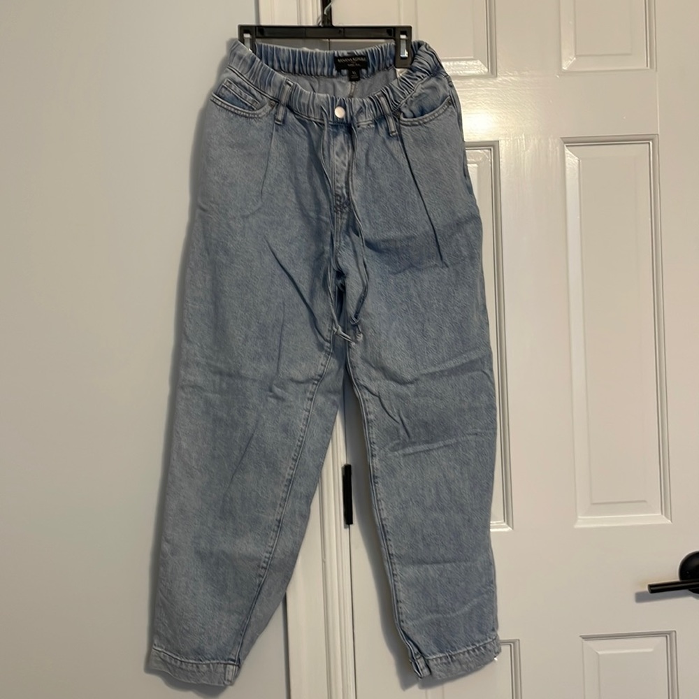 Banana Republic Barrel Jean
